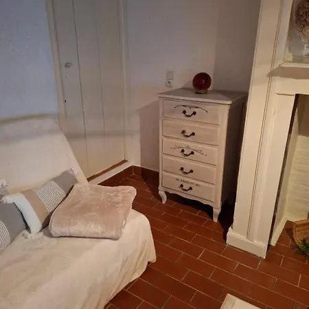 Holiday home Aux Charmes De La Campagne *