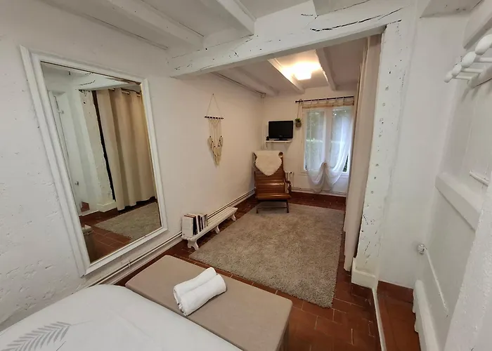 Aux Charmes De La Campagne Iviers